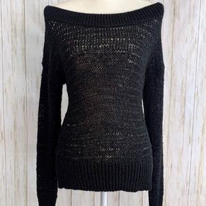 🪂2/$15🪂 Victoria’s Secret boat neck sweater